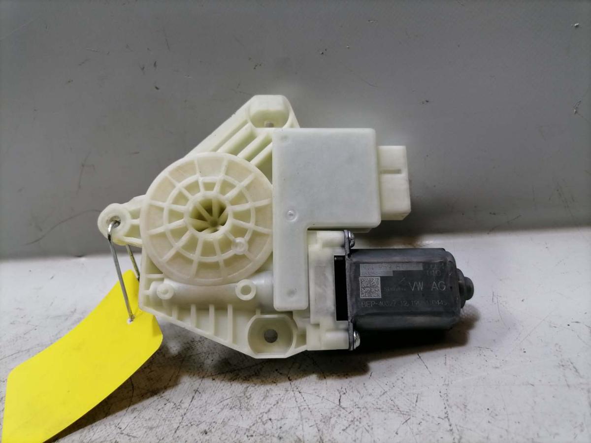 VW Golf 7 original Fensterhebermotor hinten links Bj.2020